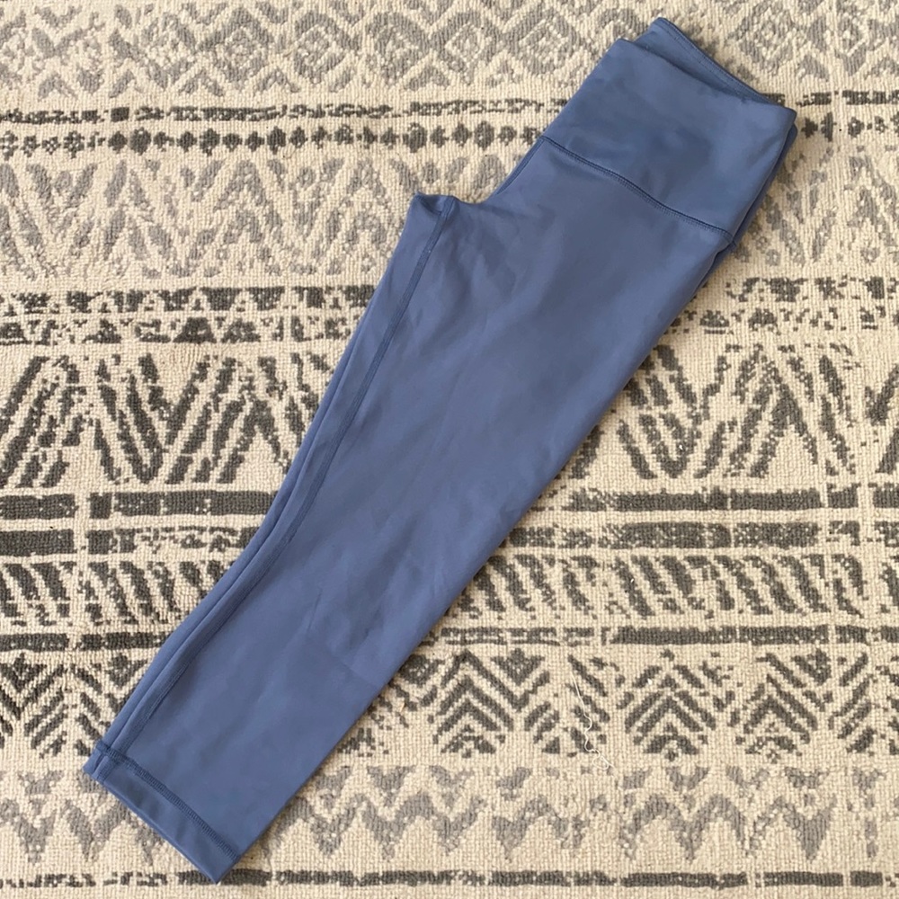Yogalicious Lux Blue Cropped Leggings